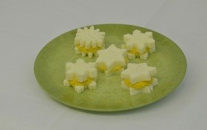 Snowflake_Holiday_Egg_Sandwitches