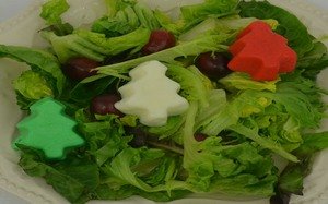 Christmas_Tree_Salad_Red_green_white_Holiday_eggs